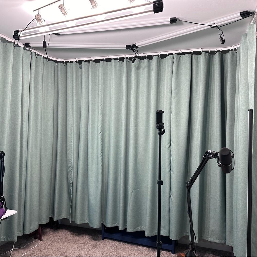 Green Room Divider Curtains 120 X 84 New